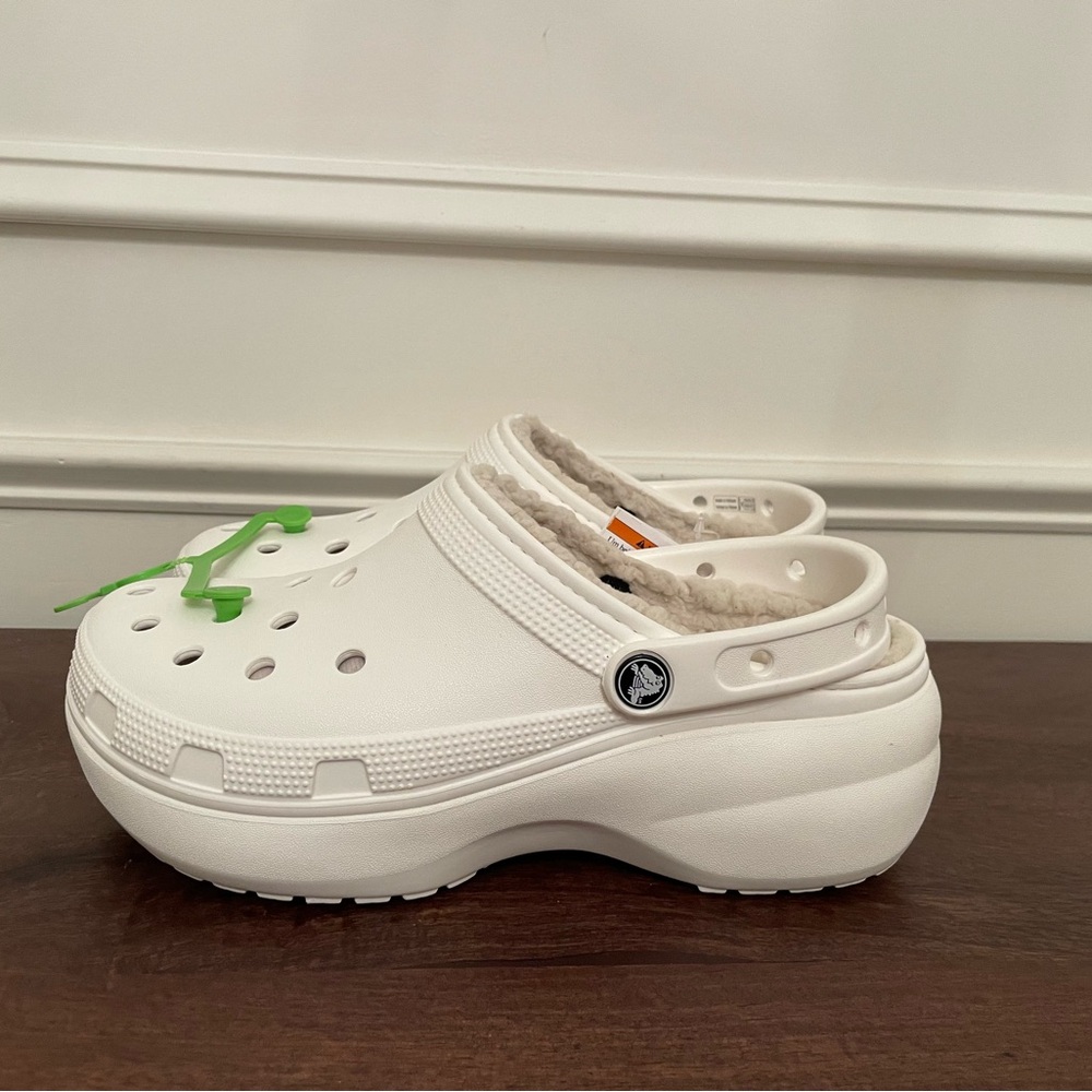 Crocs Women’s Classic Platform Lined Clog